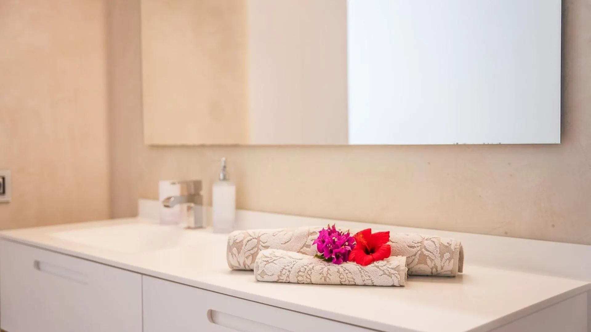 Villa In Mallorca With Infinity Pool & Beaches Sencelles Сasa de vacaciones
