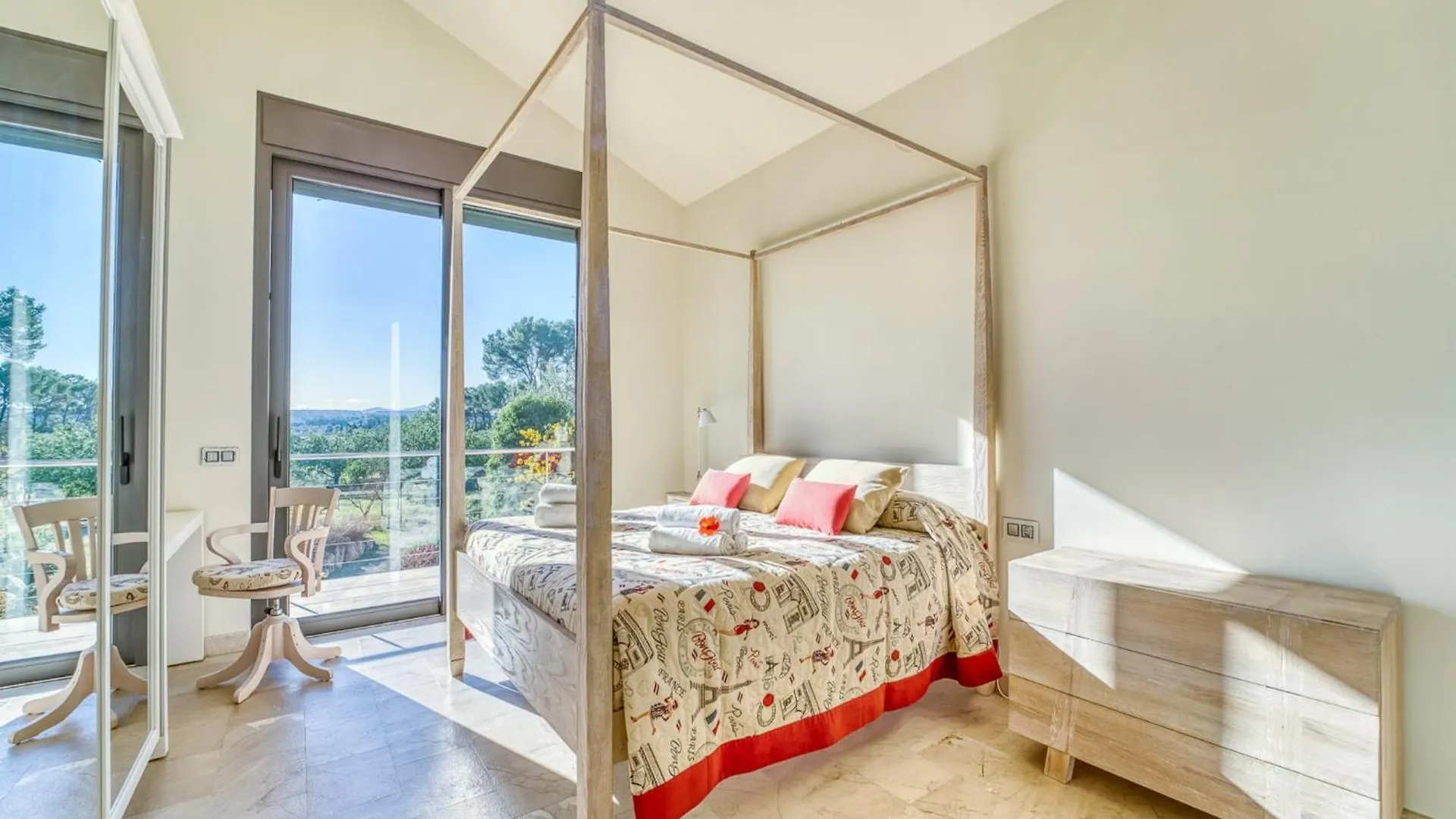 Villa In Mallorca With Infinity Pool & Beaches Sencelles 0*,  España